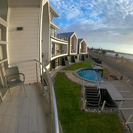 At The Sea Boutique Guesthouse-2